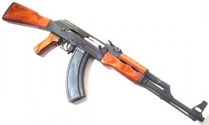 Counter Strike 1.6 indir Ak47-keleş silahı
