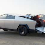 Geleceğin Arabası Tesla CyberTruck Görücüye Çıktı